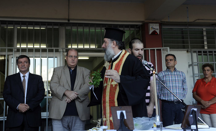 Πανηγυρισμοί ΣΥΡΙΖΑ για την έναρξη της σχολικής χρονιάς
