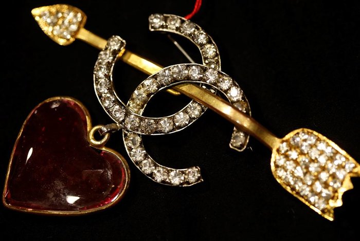 Δημοπρασία με κοσμήματα που σχεδίασε η Κοκό Σανέλ - εικόνα 4