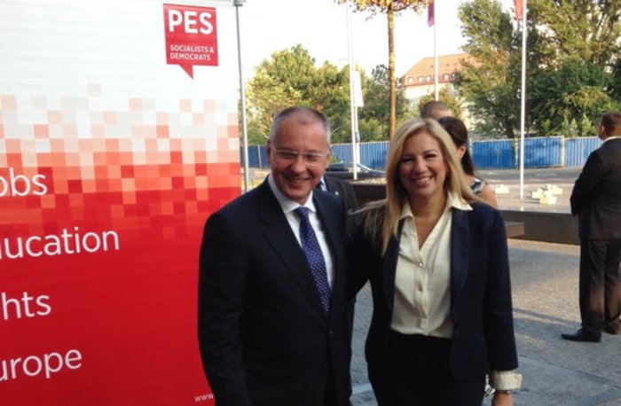 Γεννηματά: Δεν θα αφήσουμε την Ευρώπη στους συντηρητικούς - εικόνα 3