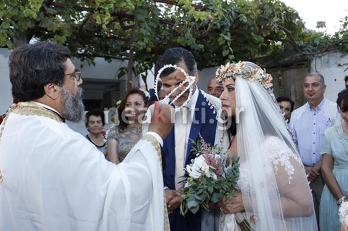 Ο κρητικός γάμος της Μαρίας Τζομπανάκη στον Μυλοπόταμο [εικονες]