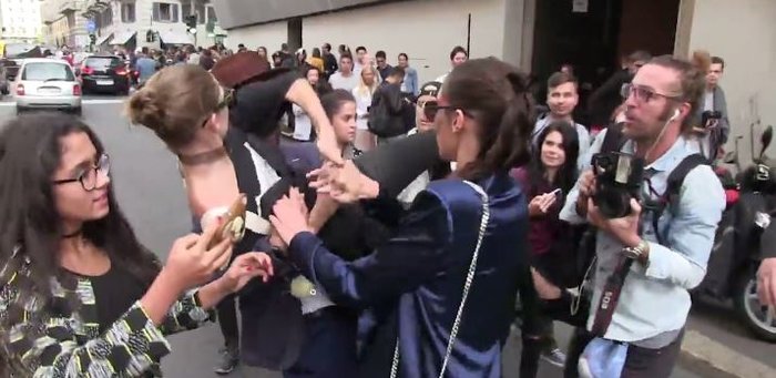Θύμα επίθεσης από άγνωστο έπεσε η Τζίτζι Χαντίντ [Βίντεο] - εικόνα 5