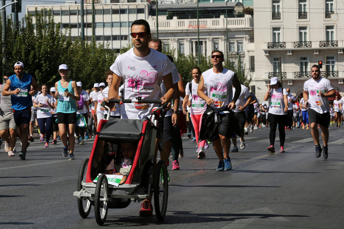 Oι Αθηναίοι έτρεξαν για τον καρκίνο του μαστού [Εικόνες] - εικόνα 8