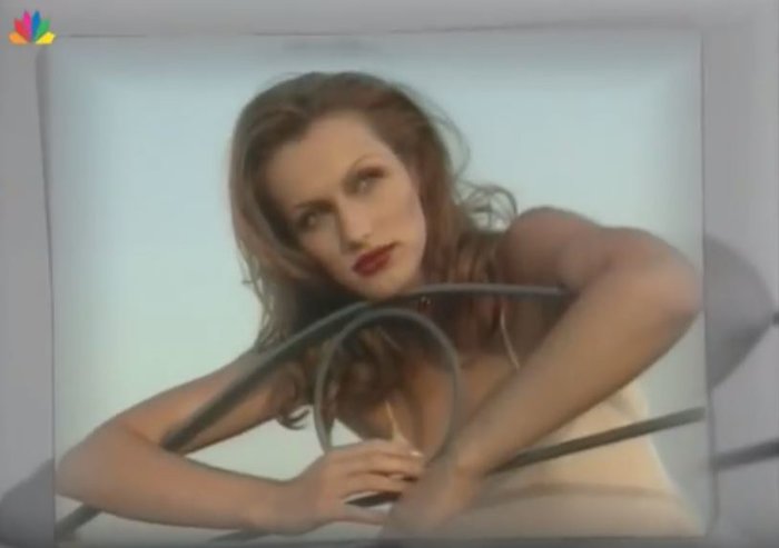 Δείτε την 19χρονη Κάτια Ζυγούλη ως Playmate το 1997 [φωτο - βίντεο] - εικόνα 2