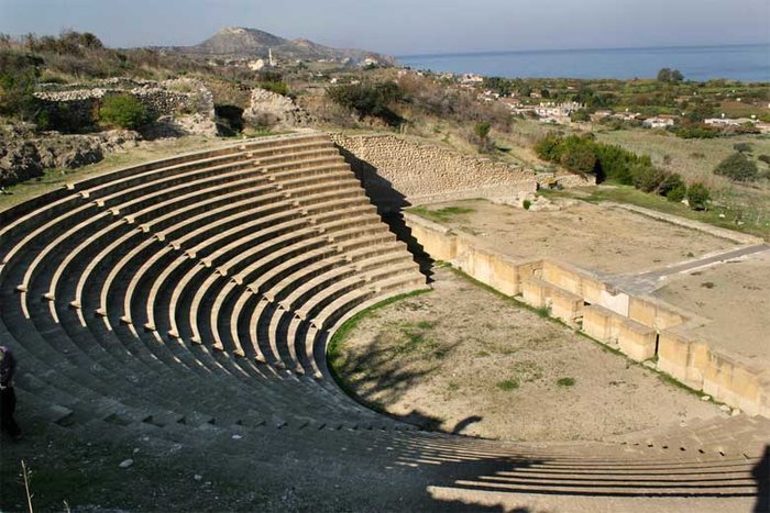 Αντιδράσεις για την Αντιγόνη στην κατεχόμενη Σαλαμίνα - εικόνα 4