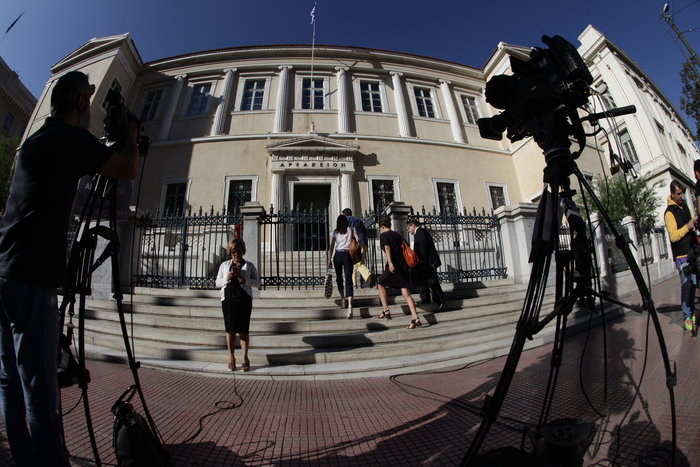 Θύελλα μεταξύ των δικαστών και διακοπή της συνεδρίασης