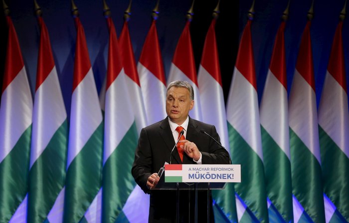 Ο πρωθυπουργός Όρμπαν απηύθυνε έκκληση στους πολίτες της χώρας να κινητοποιηθούν και να σπεύσουν στις κάλπες την παραμονή του δημοψηφίσματος.