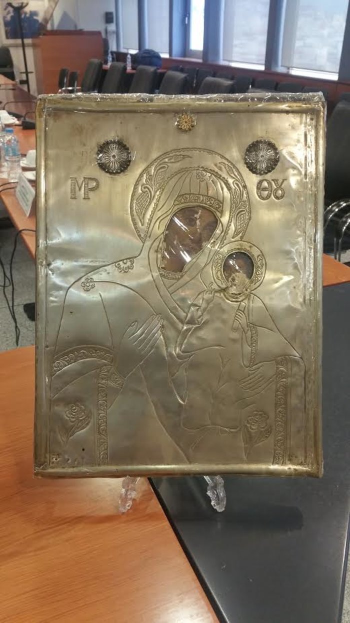Πωλούσαν αρχαίο χρυσό στεφάνι για 1 εκατ. ευρώ - εικόνα 3