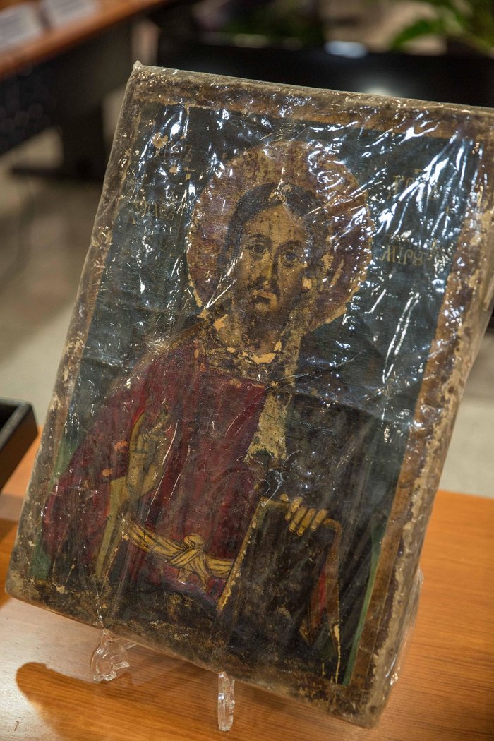 Σε ιστορικές συλλογές βασιλέων της Μακεδονίας ανήκε το ολόχρυσο στεφάνι - εικόνα 2