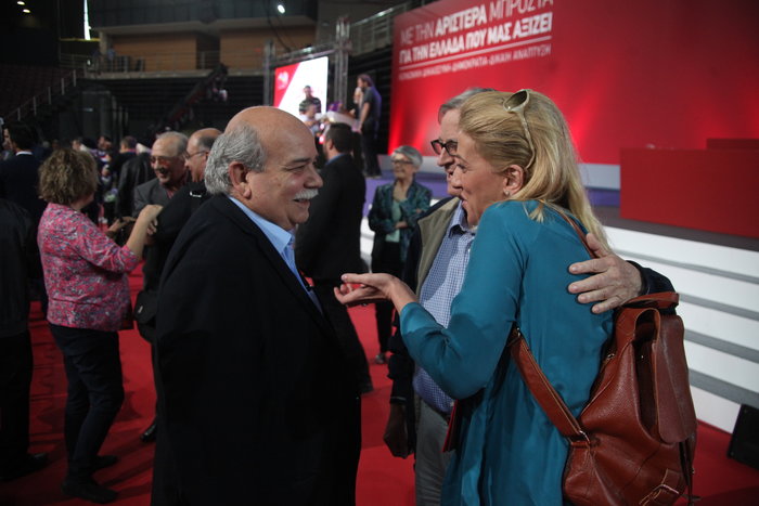 Τo....μπατσάκι Τσίπρα στον Καμμένο - εικόνα 7