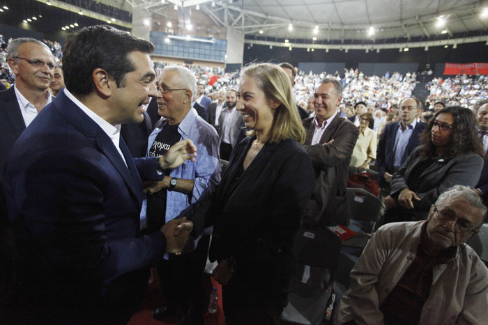 Τo....μπατσάκι Τσίπρα στον Καμμένο - εικόνα 16