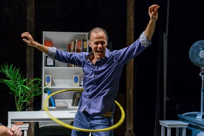 PHONE HOME - Μία τριεθνής θεατρική παράσταση ανεβαίνει στην Αθήνα - εικόνα 5