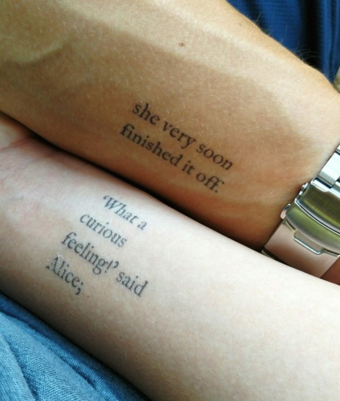 Ολόκληρη η  Αλίκη στη Χώρα των Θαυμάτων σε τατουάζ - εικόνα 5