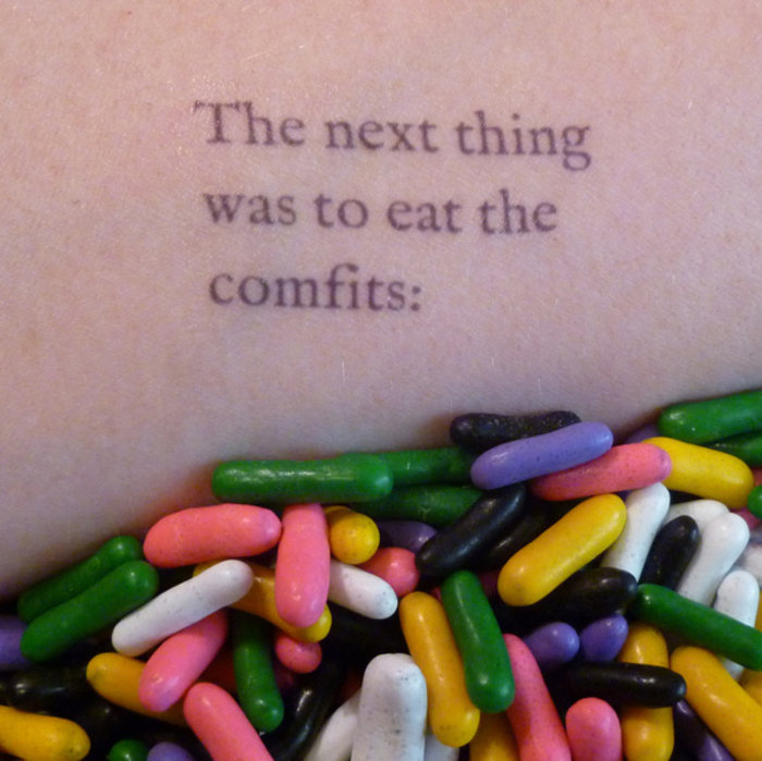 Ολόκληρη η  Αλίκη στη Χώρα των Θαυμάτων σε τατουάζ - εικόνα 9