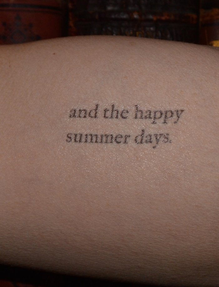 Ολόκληρη η  Αλίκη στη Χώρα των Θαυμάτων σε τατουάζ - εικόνα 12