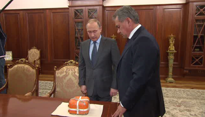 Η Ρωσία χτυπά το ISIS με πυραύλους από υποβρύχιο στη Μεσόγειο