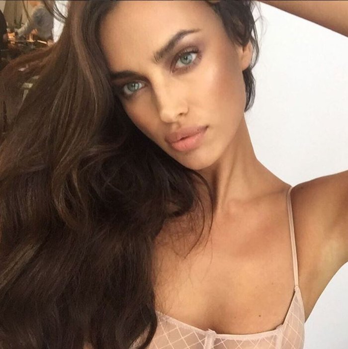 Δείτε την έφηβη Ιρίνα Σάικ σε μια σπάνια φωτογραφία - καλλονή από κούνια - εικόνα 5