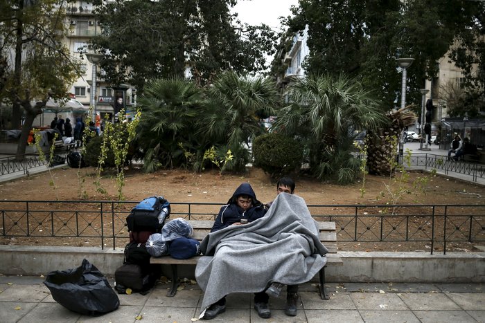 Στο έλεος του ψύχους χιλιάδες πρόσφυγες και μετανάστες - εικόνα 3