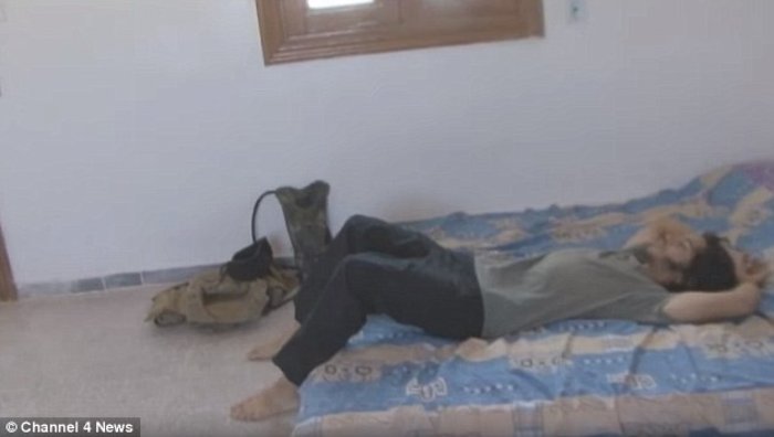 Στον κόσμο της βρετανίδας «νύφης του Τζιχάντ» - εικόνα 2