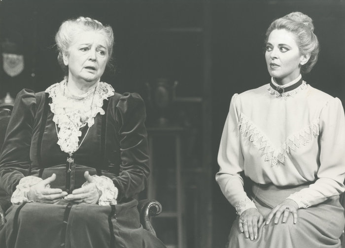 Μιά μεγάλη κυρία που σφράγισε το Θέατρο-Οι κορυφαίες στιγμές της - εικόνα 6