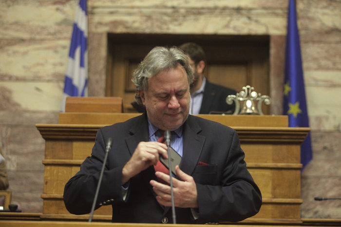 «Ανάκριση» Κατρούγκαλου στην ΚΟ του ΣΥΡΙΖΑ για το ασφαλιστικό-φωτο