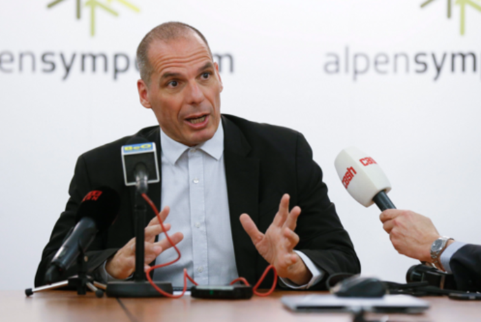 Τη δόξα του... Ντέιβιντ Μπέκαμ ζήλεψε ο Βαρουφάκης - εικόνα 5