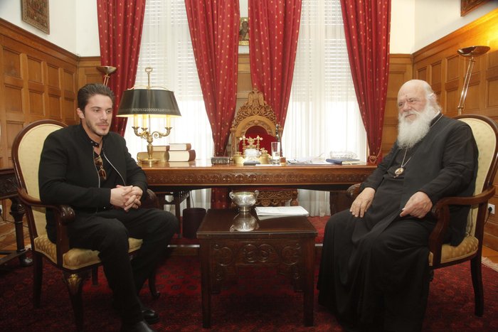 Στον Ιερώνυμο πήγε ο Νίκος Οικονομόπουλος για να πάρει την ευχή του! - εικόνα 4