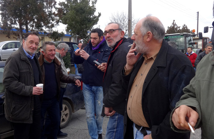 Στο δρόμο με τους αγρότες ξαναβγήκε ο Λαφαζάνης - εικόνα 3