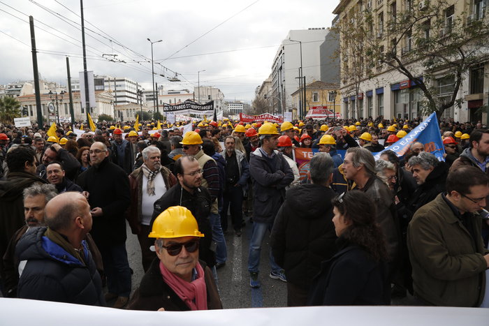 Χιλιάδες ελεύθεροι επαγγελματίες στα Προπύλαια - εικόνα 11