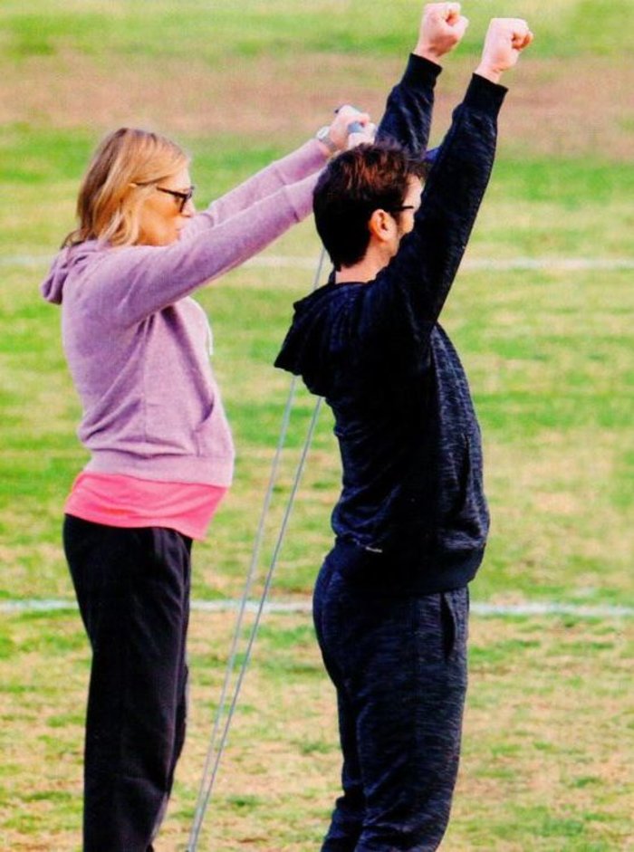 Η Ζέτα στον 8ο μήνα γυμνάζεται με πάθος!