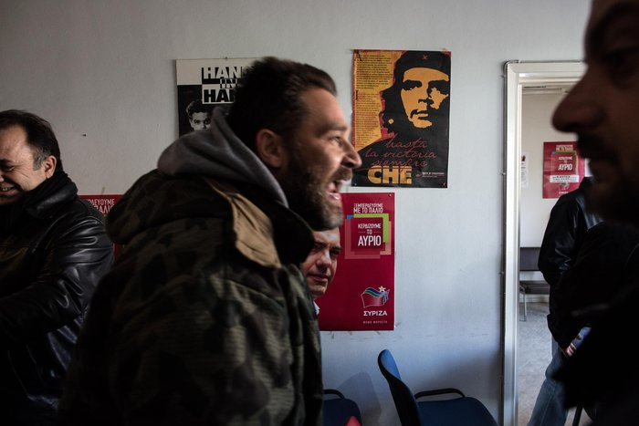 Αποδοκιμασίες και μπλόκα κατά βουλευτών του ΣΥΡΙΖΑ