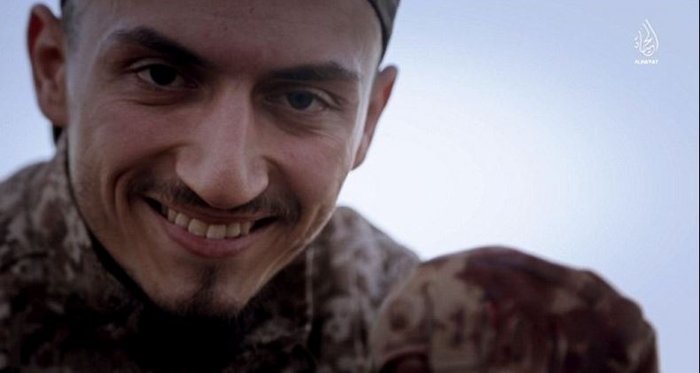Bίντεο φρίκης της ISIS με τους 9 τζιχαντιστές του Παρισιού - εικόνα 3
