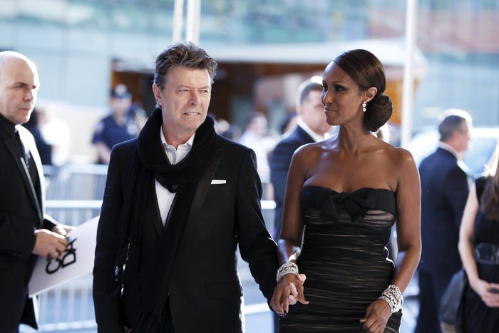 Η διαθήκη του Bowie: Εκατό εκατομμύρια δολάρια. Σε ποιούς τα αφήνει