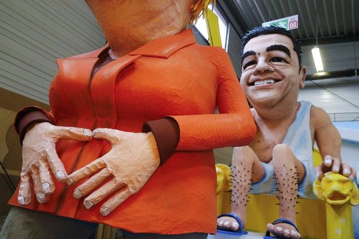 Ο Τσίπρας «πρωταγωνιστής» σε καρναβάλι της Γερμανίας