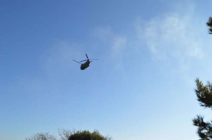 Σε χωράφι με...αγελάδες προσγειώθηκε ο Καμμένος - εικόνα 10
