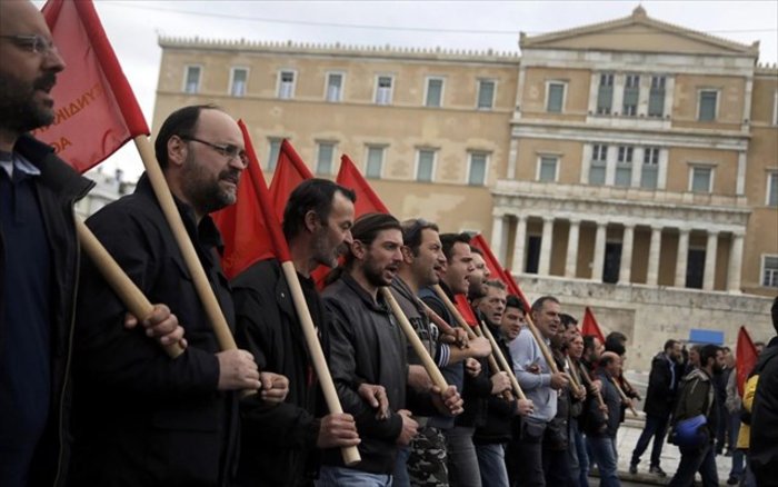 Να αποσυρθεί εδώ και τώρα το ασφαλιστικό ζητά ο γγ του ΚΚΕ