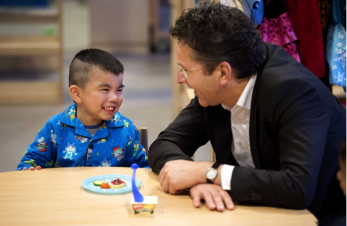 «Αλοιφή» έγινε ο σκληρός Ντάισελμπλουμ για τα παιδιά σε νηπιαγωγείο - εικόνα 3