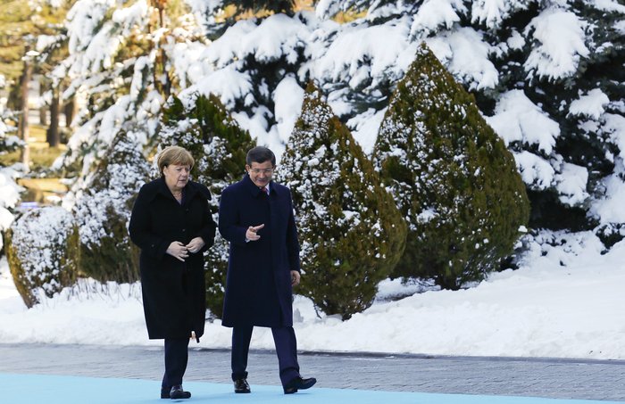 Ξανά στην Άγκυρα η Άνγκελα Μέρκελ για το προσφυγικό