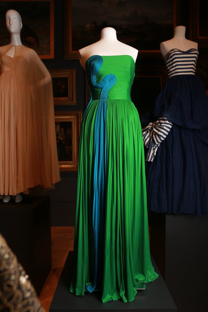 Dress (1985) by GrèsAutumn–winter silk (jersey)