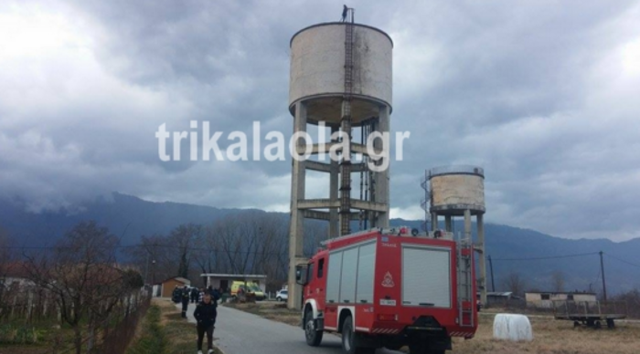 Μαθήτρια Β΄Λυκείου απειλεί να πέσει από υδραγωγείο στα Τρίκαλα - εικόνα 2