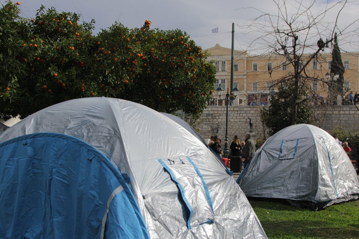 Οι πρώτες σκηνές των αγροτών στήθηκαν στο Σύνταγμα - εικόνα 6