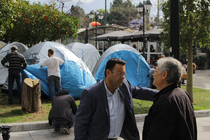 Οι πρώτες σκηνές των αγροτών στήθηκαν στο Σύνταγμα - εικόνα 7