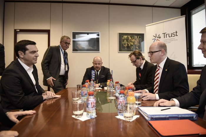 Τριμερής Τσίπρα - Ολάντ - Μέρκελ την Παρασκευή τις Βρυξέλλες - εικόνα 7