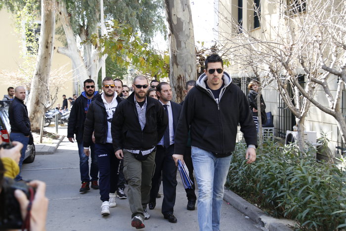 Στον εισαγγελέα οι 3 δημοσιογράφοι με συνήγορο τον Κούγια - εικόνα 3