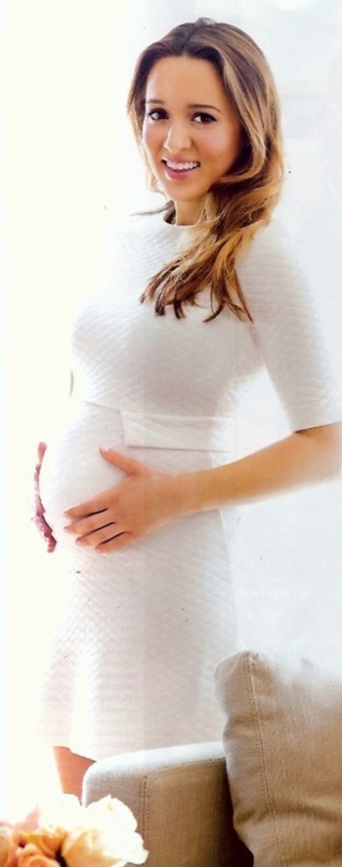 Proud Mommy: Τι όνομα θα δώσει η Καλομοίρα στην μοναχοκόρη της: