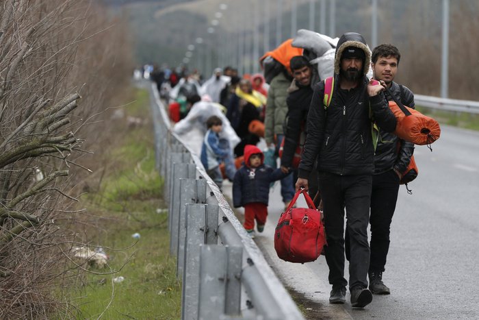 Ειδομένη: Οι ελπίδες πνίγονται μέσα στα λασπόνερα - εικόνα 11