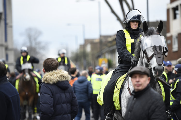Αγρια επεισόδια στο λονδρέζικο ντέρμπι Τότεναμ- Αρσεναλ - εικόνα 7