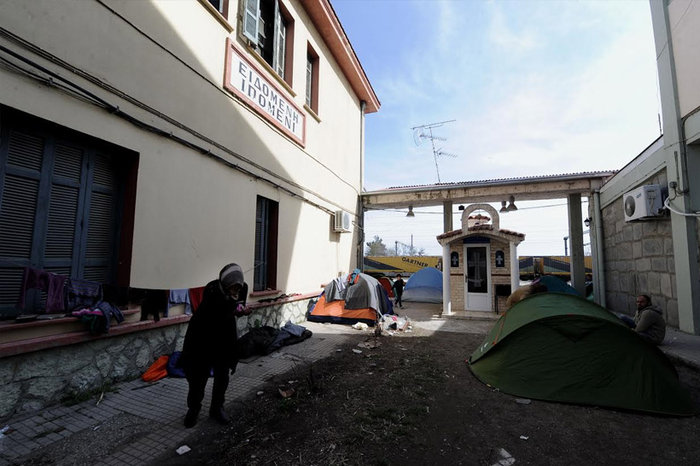 Εστησαν νέο καταυλισμό στην Ειδομένη - εικόνα 5