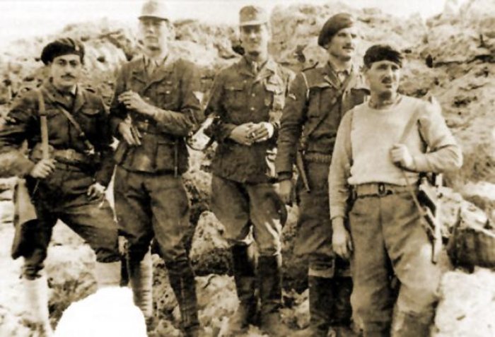 Με την ομάδα των Κρητών ανταρτών