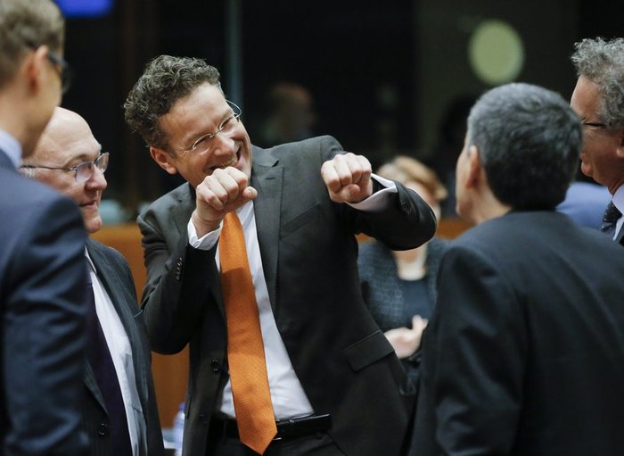 Ο Ντάισελμπλουμ παίζει... μποξ με τον Τσακαλώτο - εικόνα 2