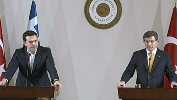 Ευχολόγια αλλά και καρφιά από Τσίπρα και Νταβούτογλου